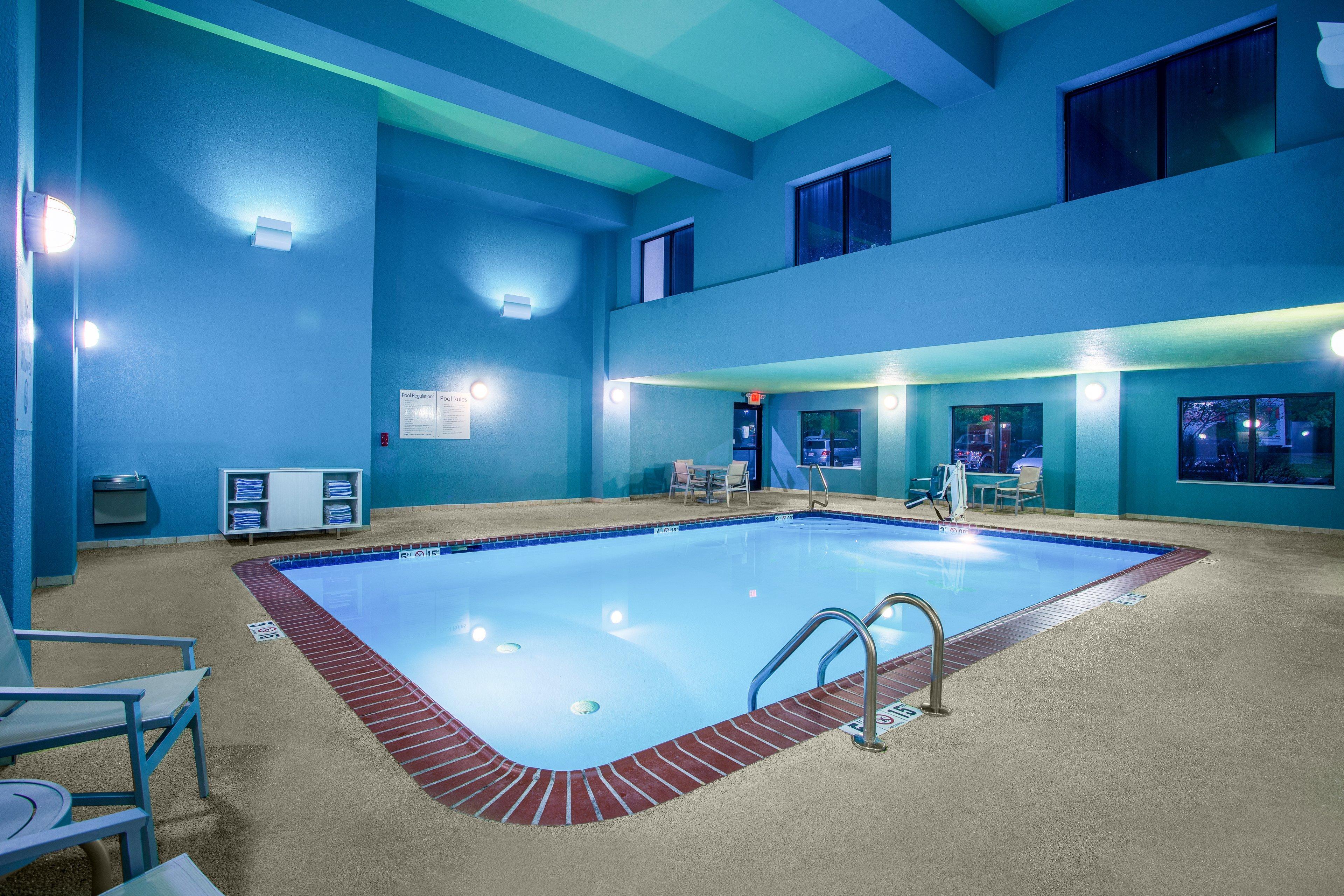 Holiday Inn Express Hotel & Suites Lewisburg By Ihg Exteriör bild