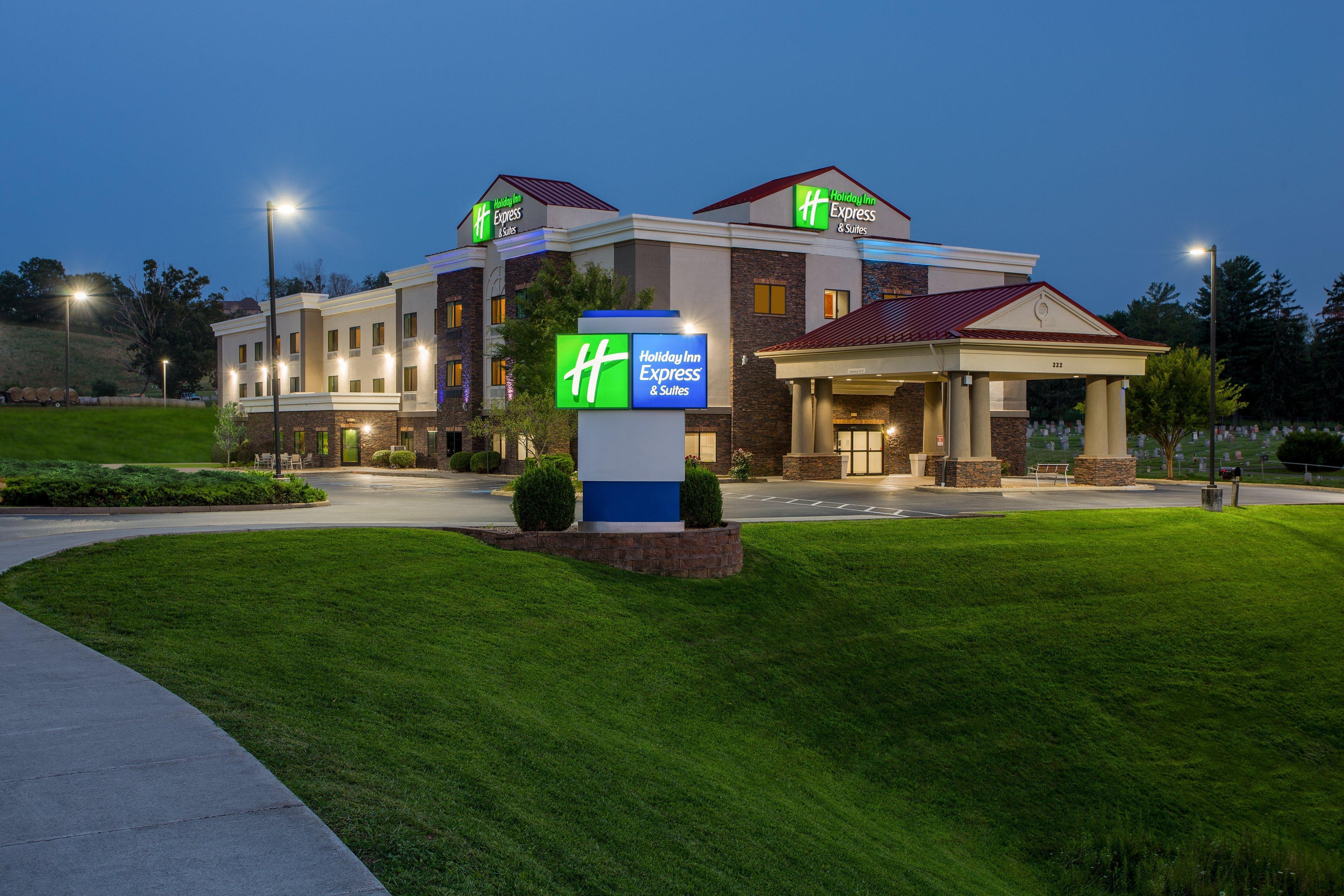 Holiday Inn Express Hotel & Suites Lewisburg By Ihg Exteriör bild